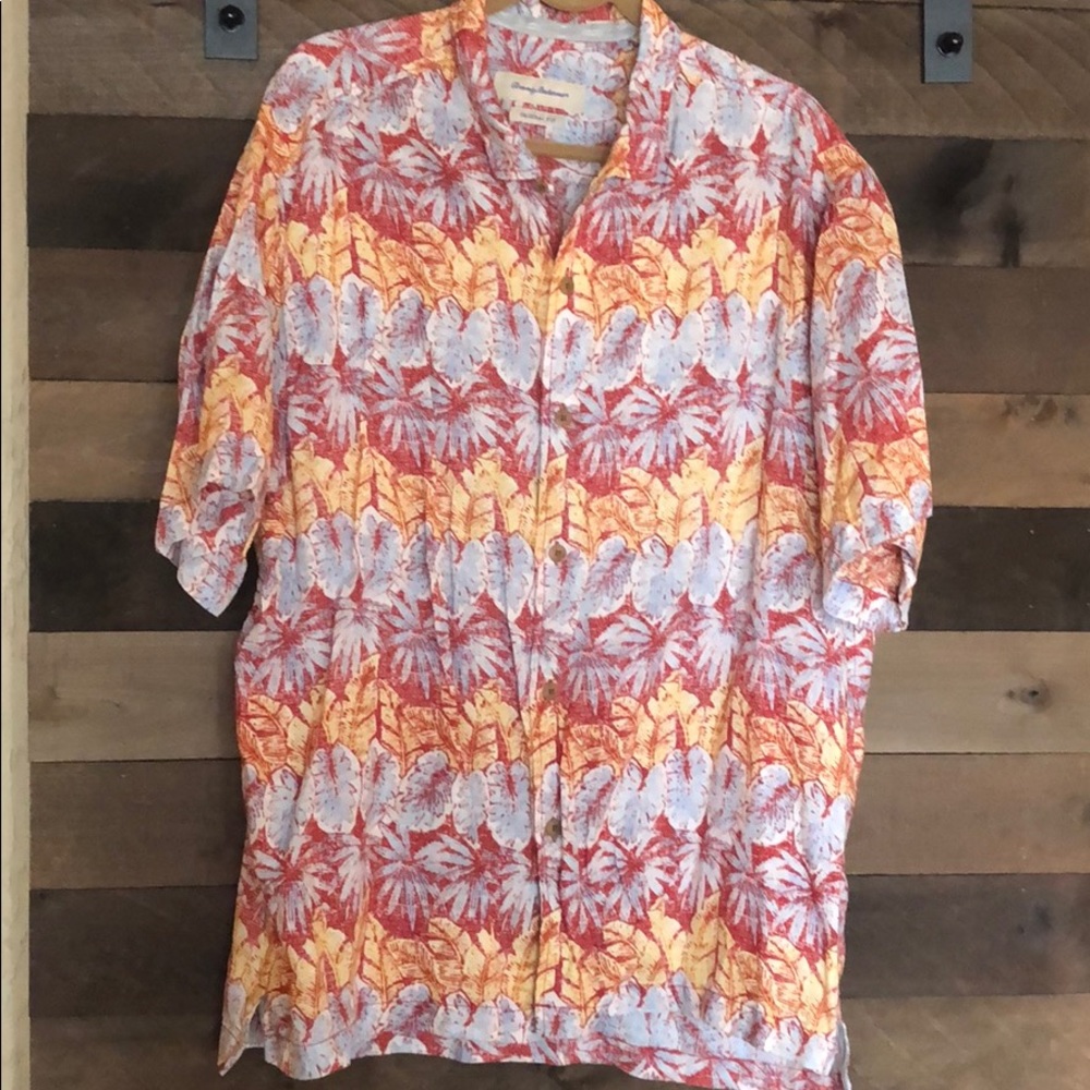 Tommy Bahama Floral Button Up - XL